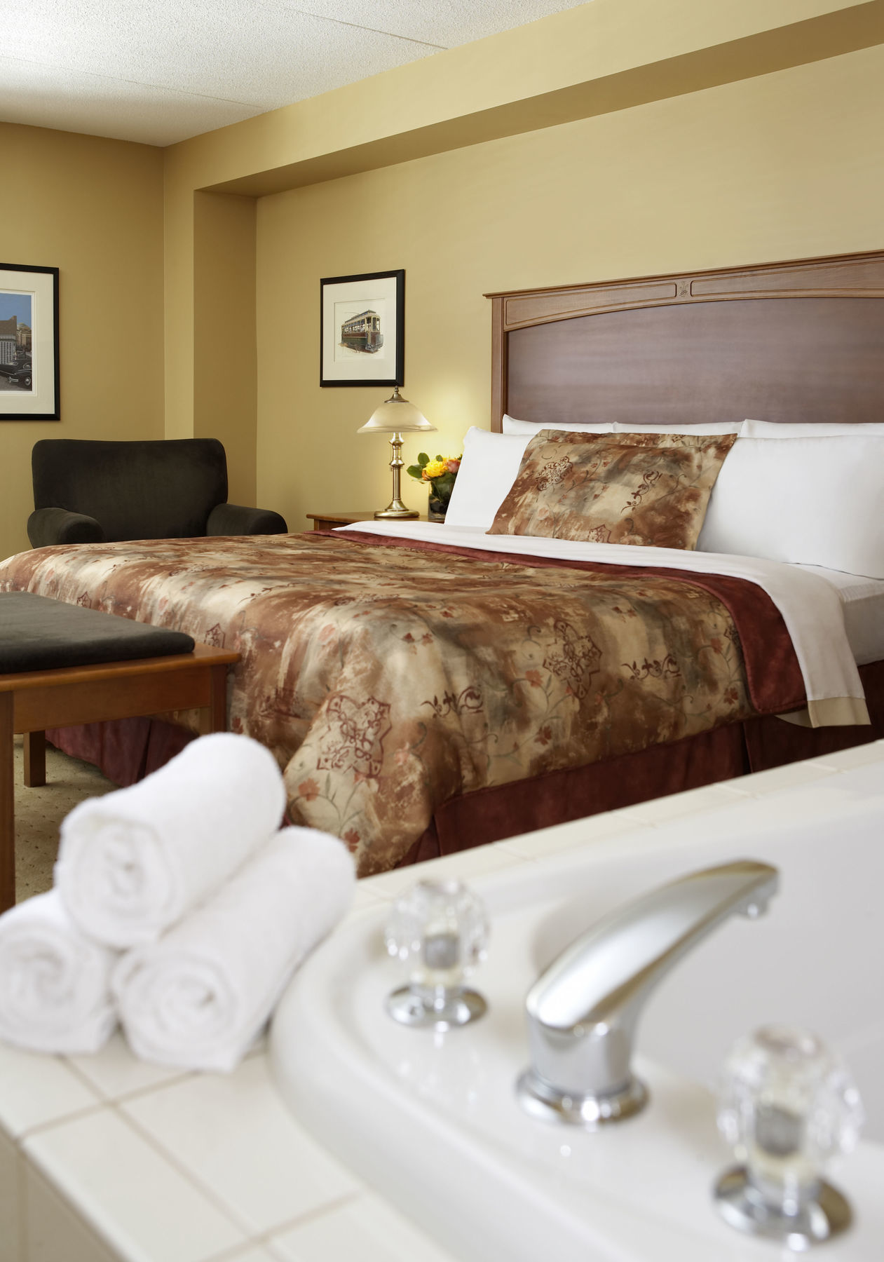 Temple Gardens Hotel & Spa Moose Jaw Bagian luar foto
