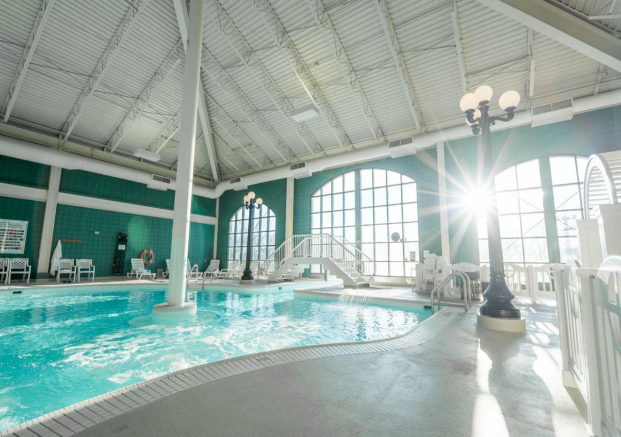 Temple Gardens Hotel & Spa Moose Jaw Bagian luar foto