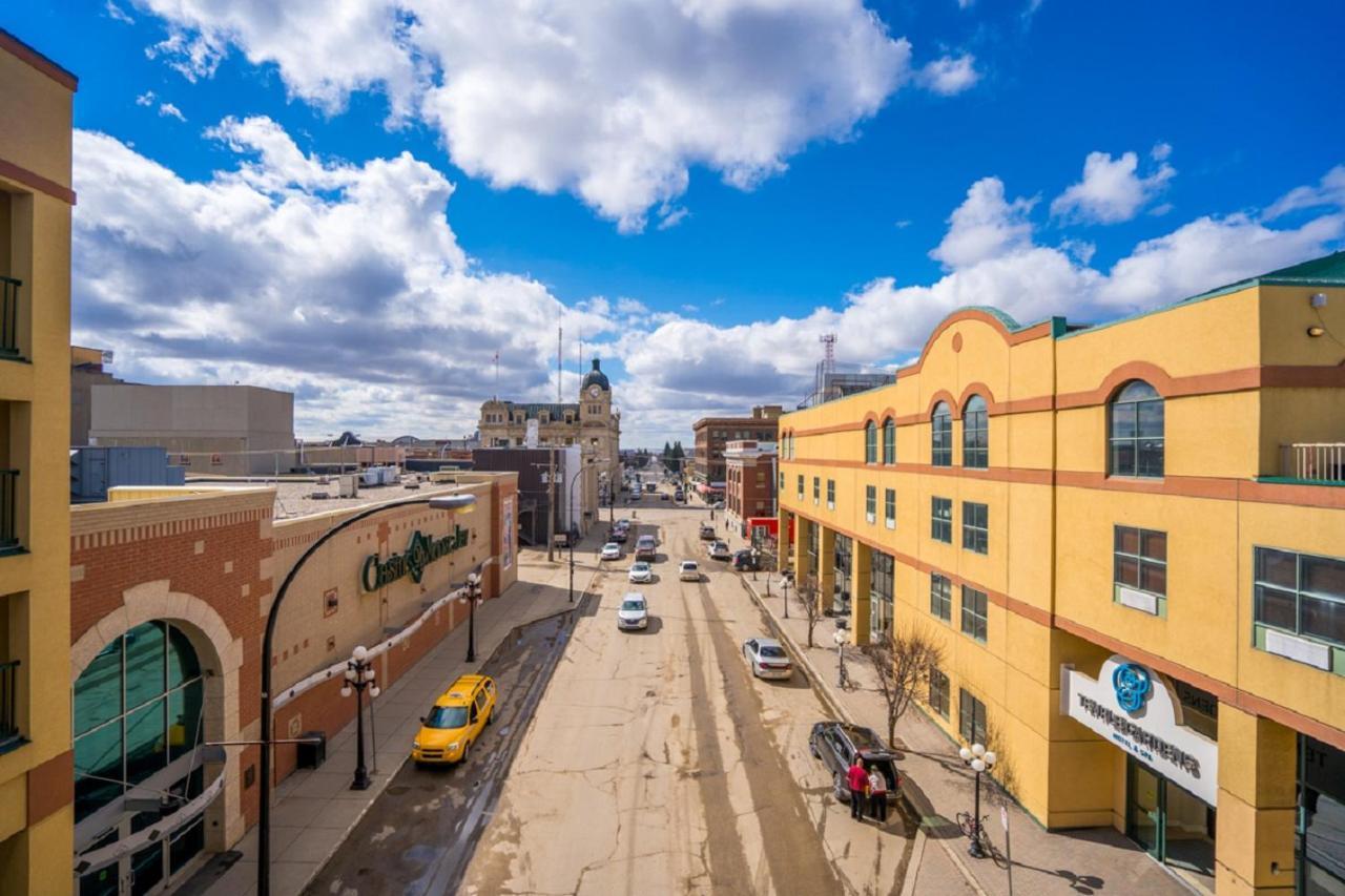 Temple Gardens Hotel & Spa Moose Jaw Bagian luar foto